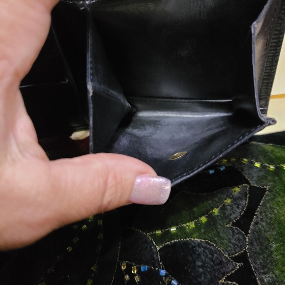 Louis Vuitton Wallet - Picture 13 of 16